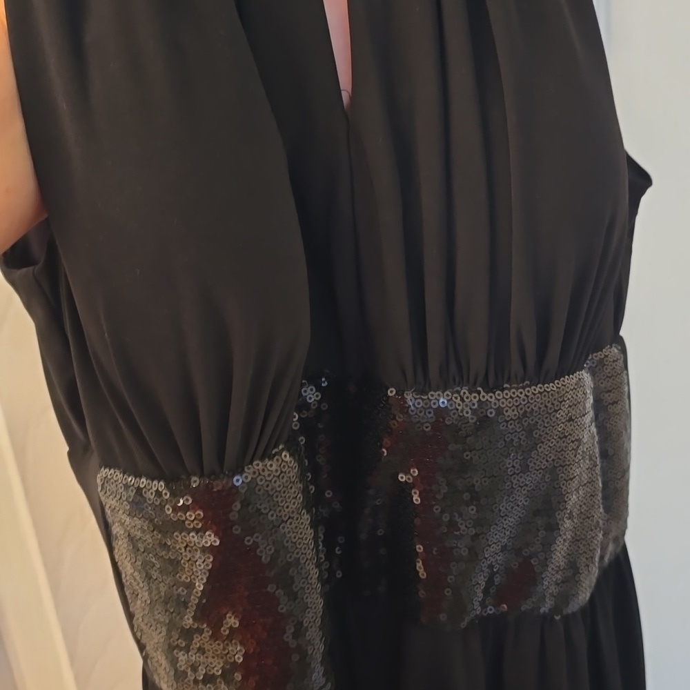 R&M Richards Black Maxi Dress with Sequin Detail And Built In Bra Size 6 (#9) - Picture 3 of 8
